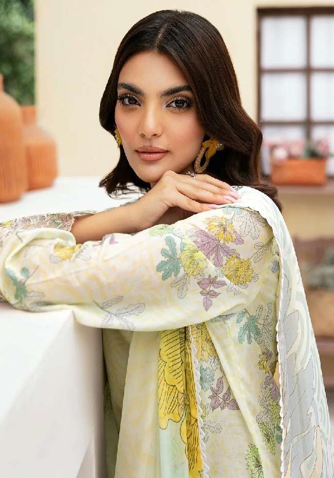 RAMSHA RUNGREZ 24-3 luxury lawn by DEEPSY SUITS